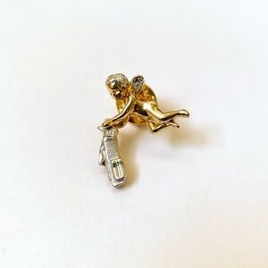 Angel cherub with golf club bag charm gold and silver tone pin